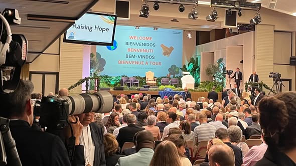 A diez años de Laudato Si': La RUC dice presente en "Raising Hope"