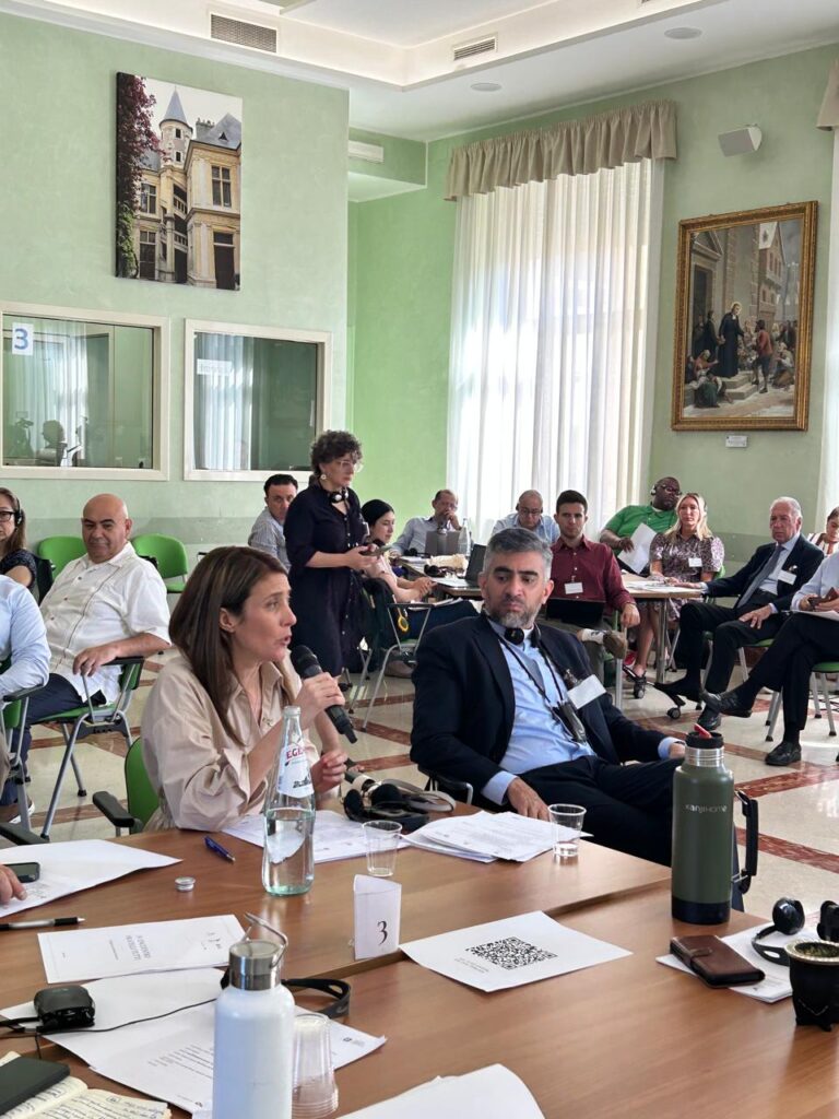 La RUC llevó la voz de las universidades al IV Encuentro Fratelli Tutti en el Vaticano WhatsApp Image 2026 09 14 At 09.52.29 768x1024
