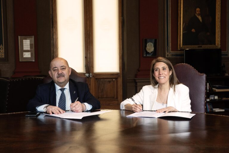 a7205730 copia