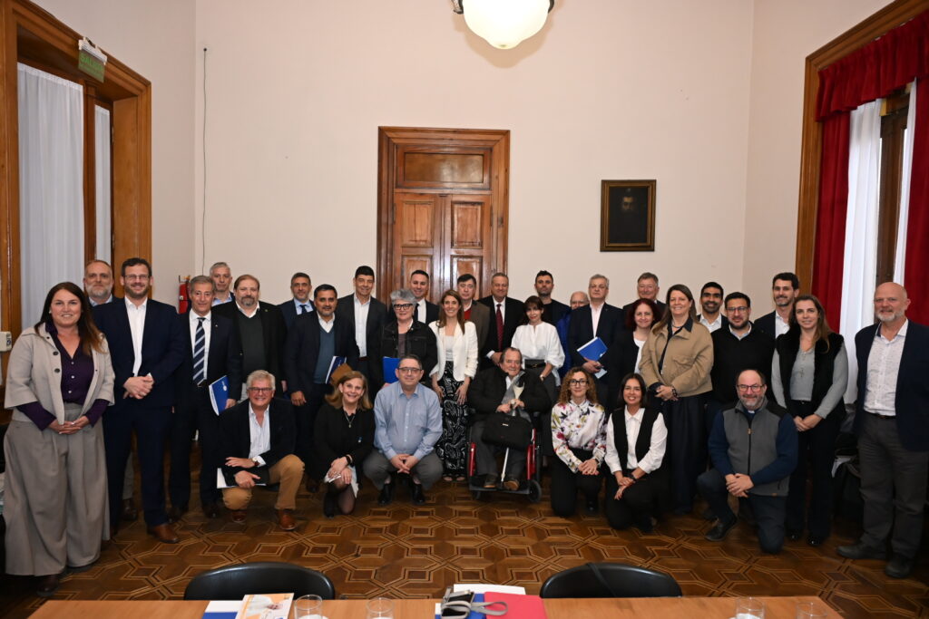 La RUC y la Pontificia Comisión para América Latina fortalecen su agenda de trabajo conjunto BNM 5337 1024x683